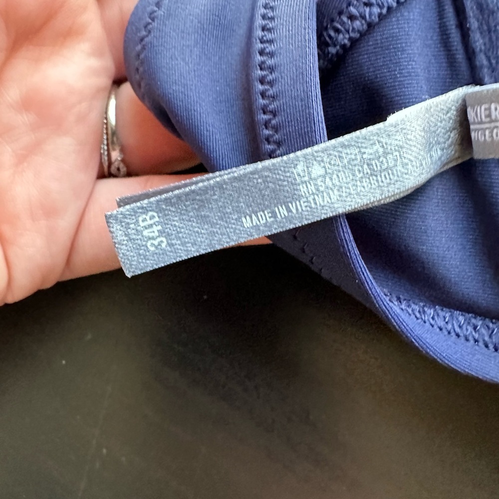 Aerie Navy Strappy ‘Perkier Push-Up’ Bikini Top Size 34B EUC - Picture 7 of 7